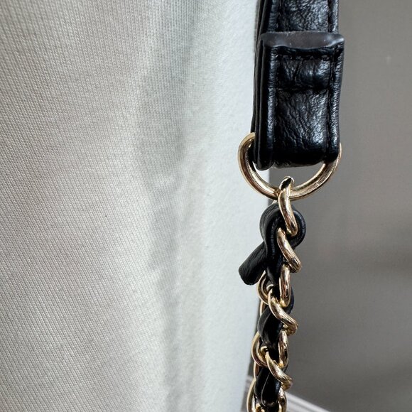 Steve Madden Black Quilted Crossbody Bag - Picture 8 of 12